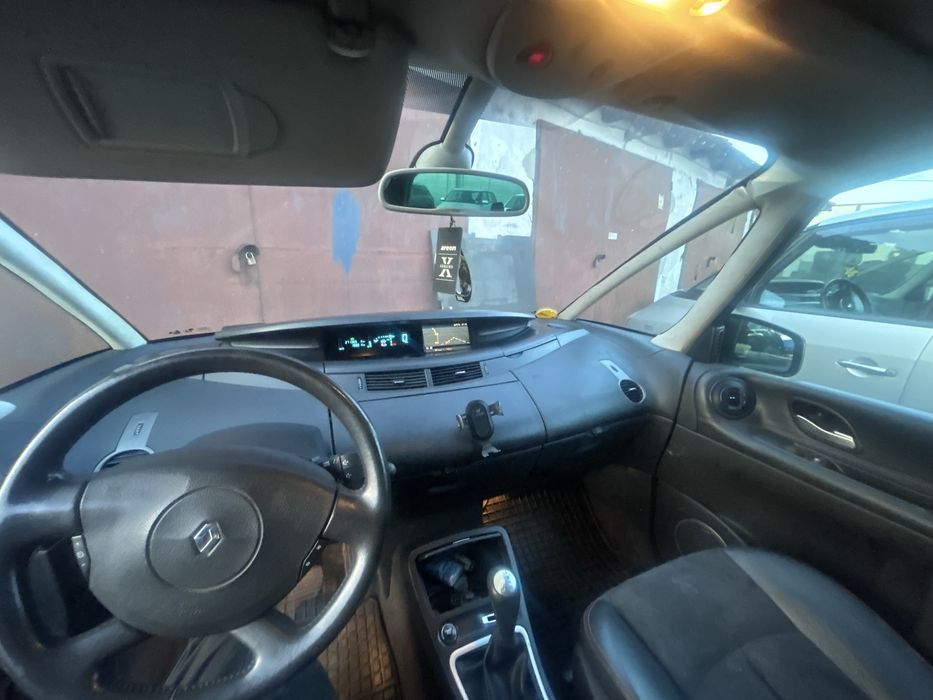 RENAULT Grand Espace 2010 — imagine 5