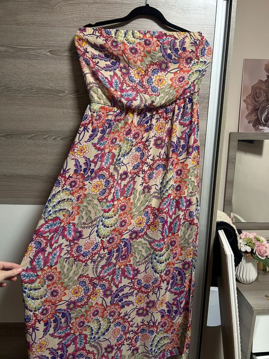 Дълга лятна цветна рокля