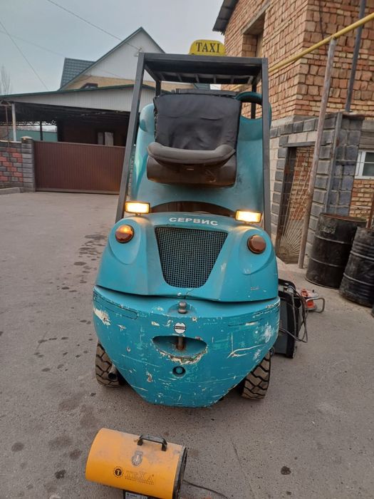 Продам вилочный погрузчик