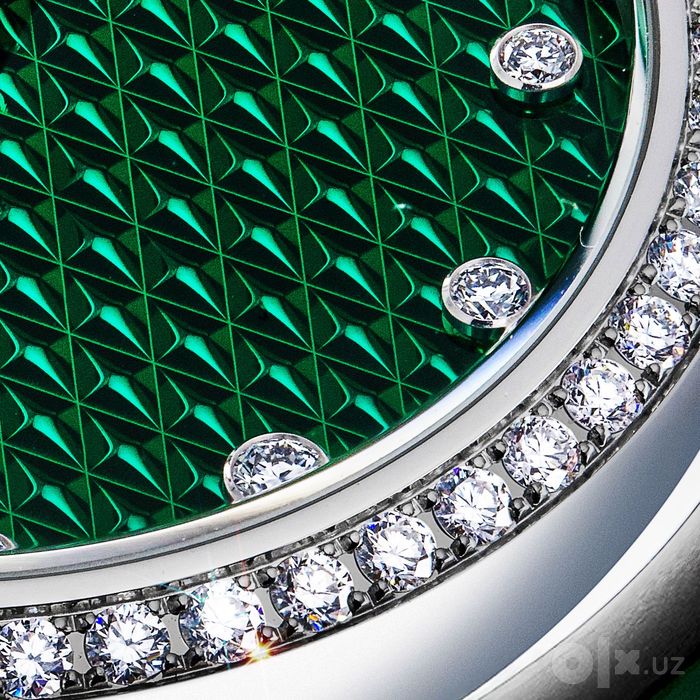 Jacob & Co Brilliant One Row 34 mm Stainless Steel Green Pyramid Dial