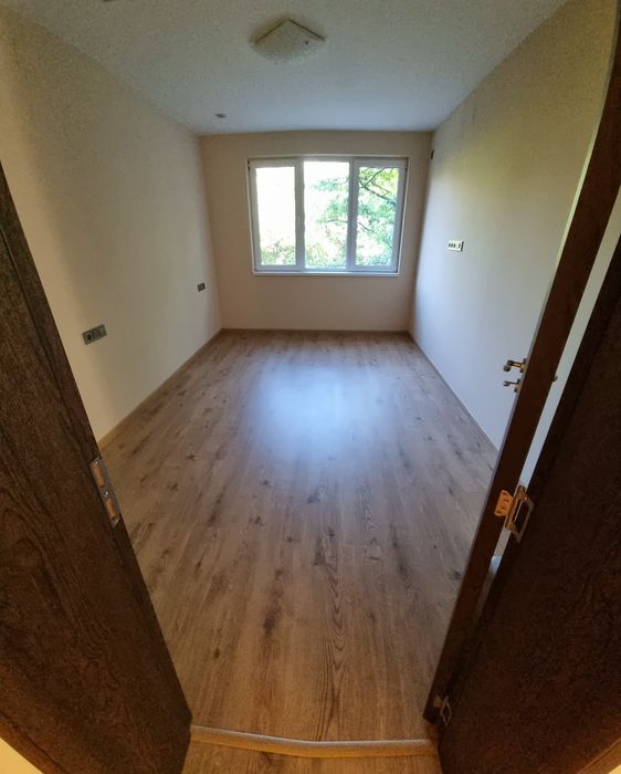 Продава се Тристаен апартамент в Ловеч, Широк център - 70 кв.м за 1152 €/кв.м - Снимка #5