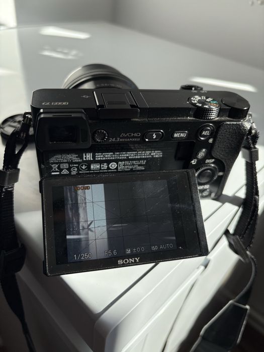 Sony A6000 + 16-50mm + 18-135mm OSS