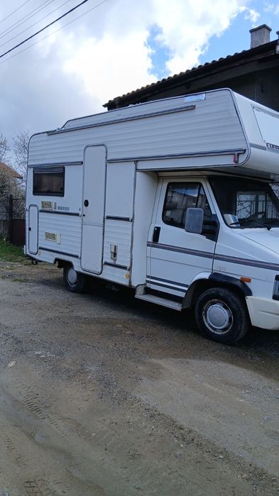 Продавам кемпер пежо 290В