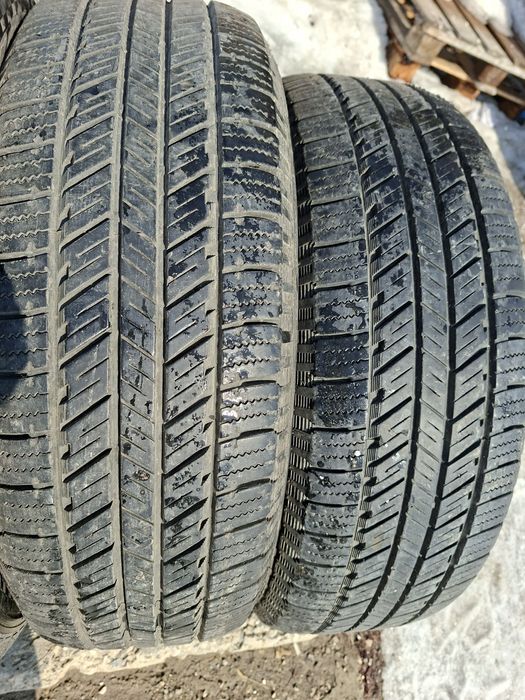 Продам шины 235/65/17