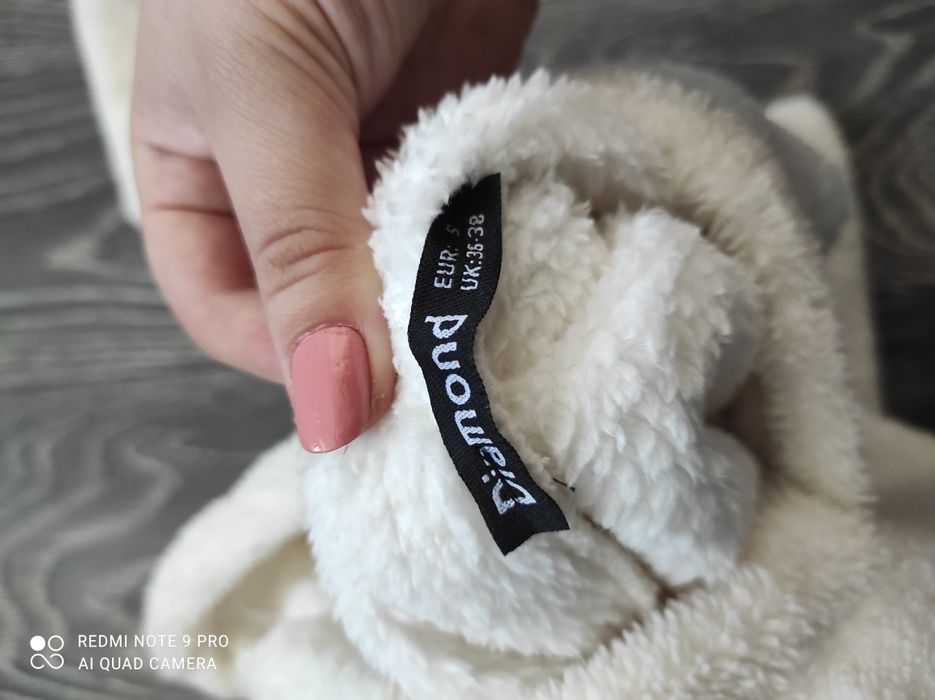 Hanorac  nou Diamond pufos