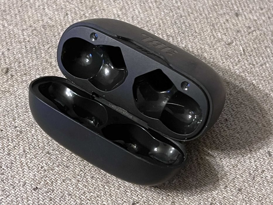 Carcasa incarcare JBL Wave Beam originala fara casti USB C