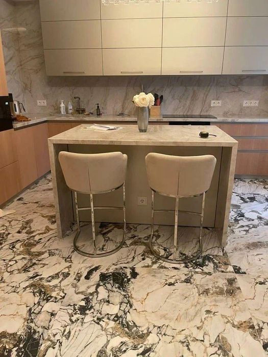 Стулья барные новые