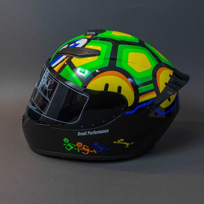 Каска за мотор , пистов, скутер, ел. тротинетка , др/ Размер М (55–56)