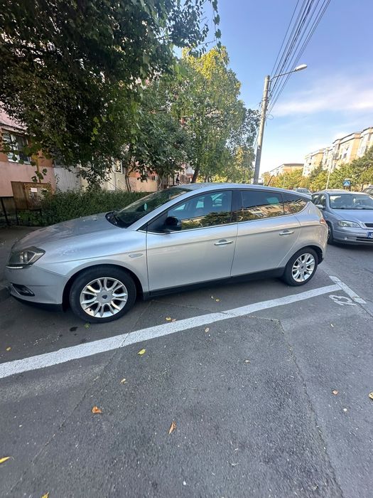 Vand Lancia Delta din 2009