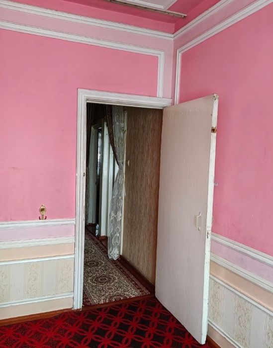 Qoraqamish 2.4 3xona 3etaj 4etajli 400$ oilaga