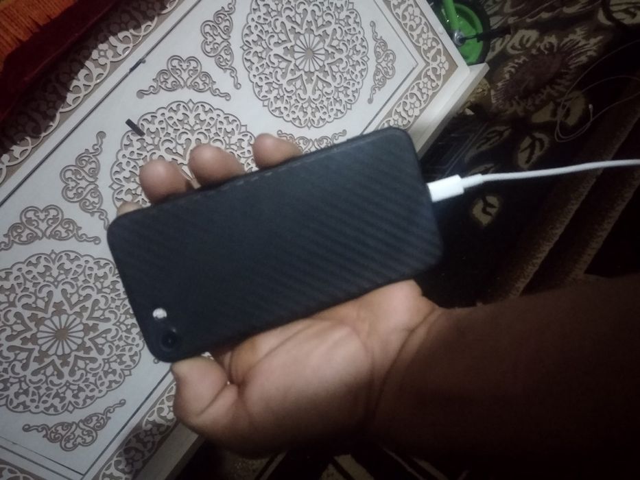 iphone 8 holati orta