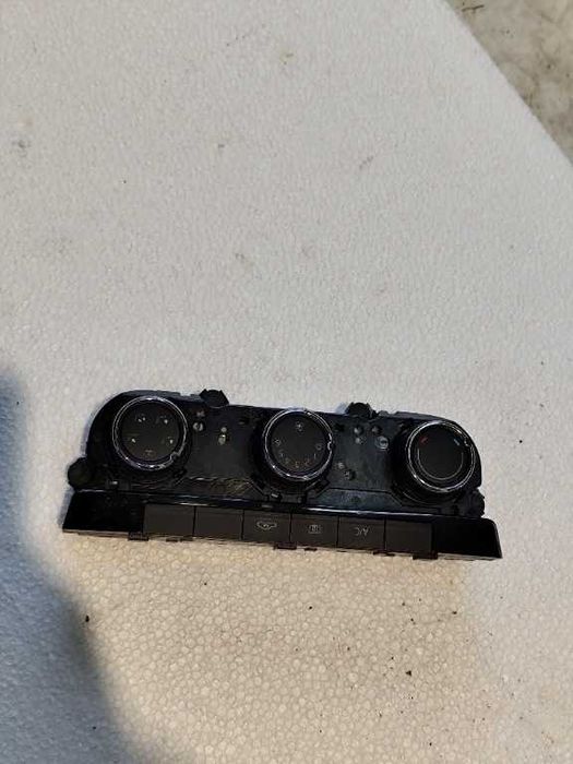 Panou comanda AC 3v0820047h Skoda Superb 2015-2020 1.6 Diesel Break