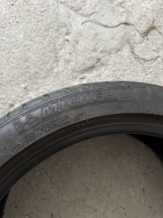Vand anvelopa Michelin 245/40R19
