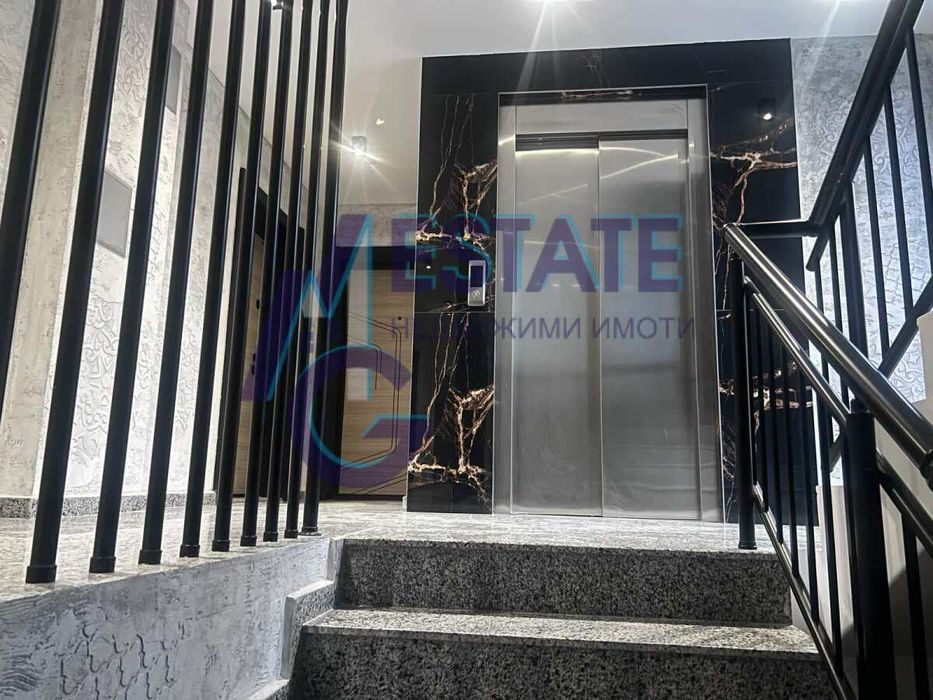 Продава се Двустаен апартамент в Бургас, Сарафово - 70 кв.м за 1020 €/кв.м - Снимка #12