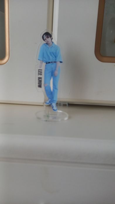 акриловая фигурка