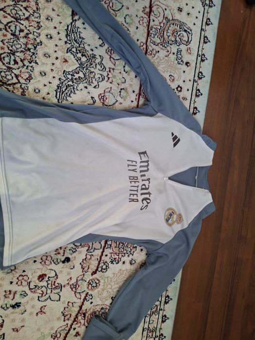 Тренировачная форма Реал Мадрид