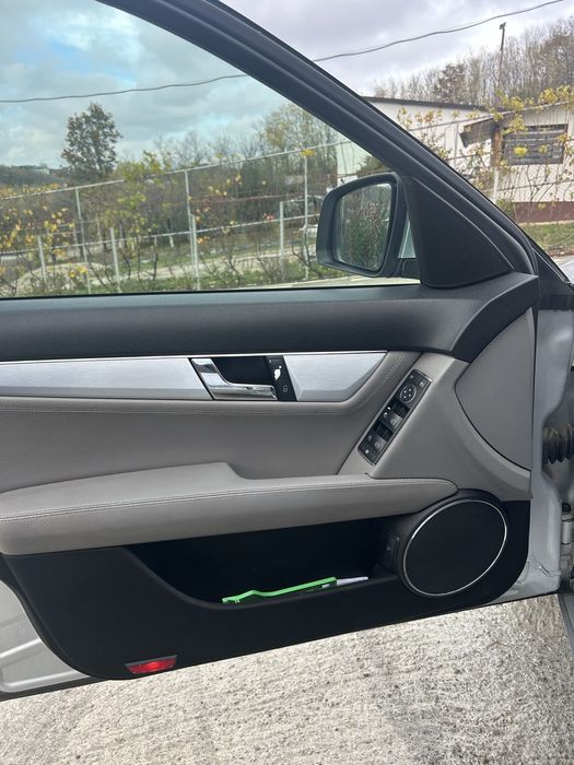 Mercedes C180 kompresor gpl