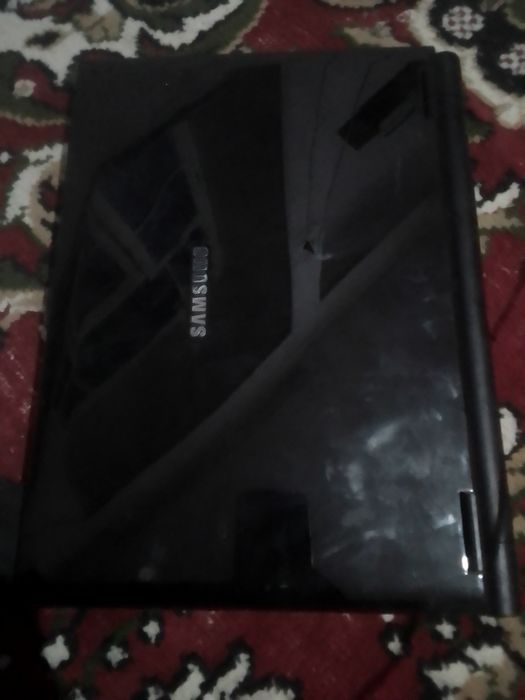 Kampiyuter  samsung R 20 plus