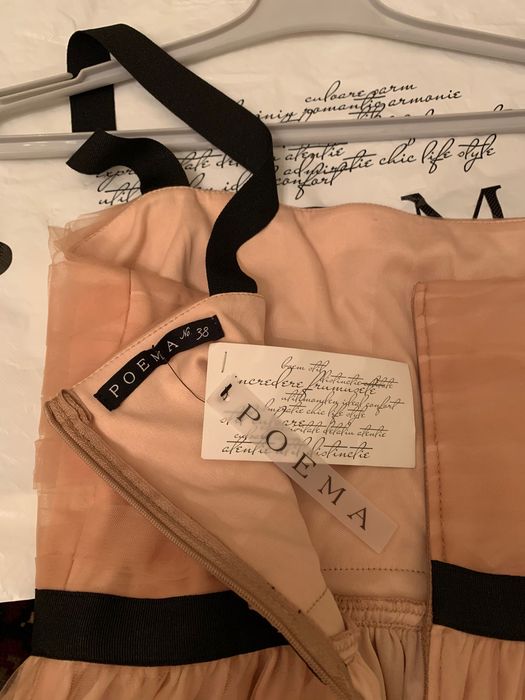 Rochie Poema nouă din tul culoarea roz prăfuit
