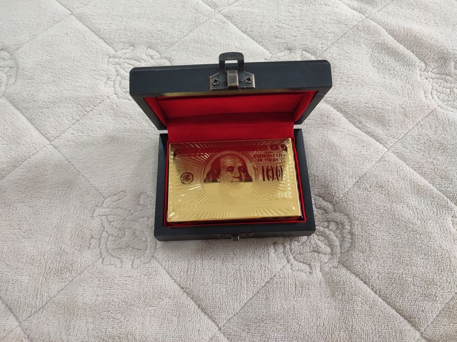 Продам карты игральные