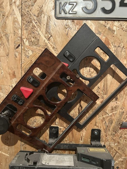 Запчасти на w210