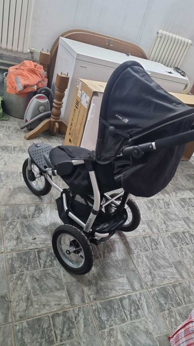 Коляска в хорошем состоянии