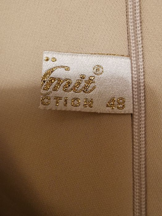 Vând rochie de ocazie.