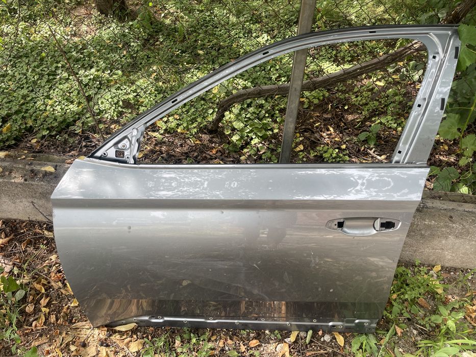 Предна лява врата Шкода суперб 2020г