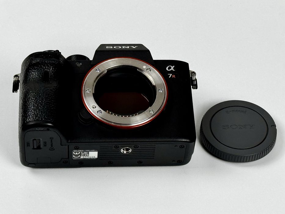 Sony a7R IIIA 42Mpx, impecabil