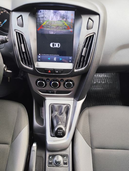 Ford Focus 2013, 1.6 benzină clasic, Navi, Cameră marșarier