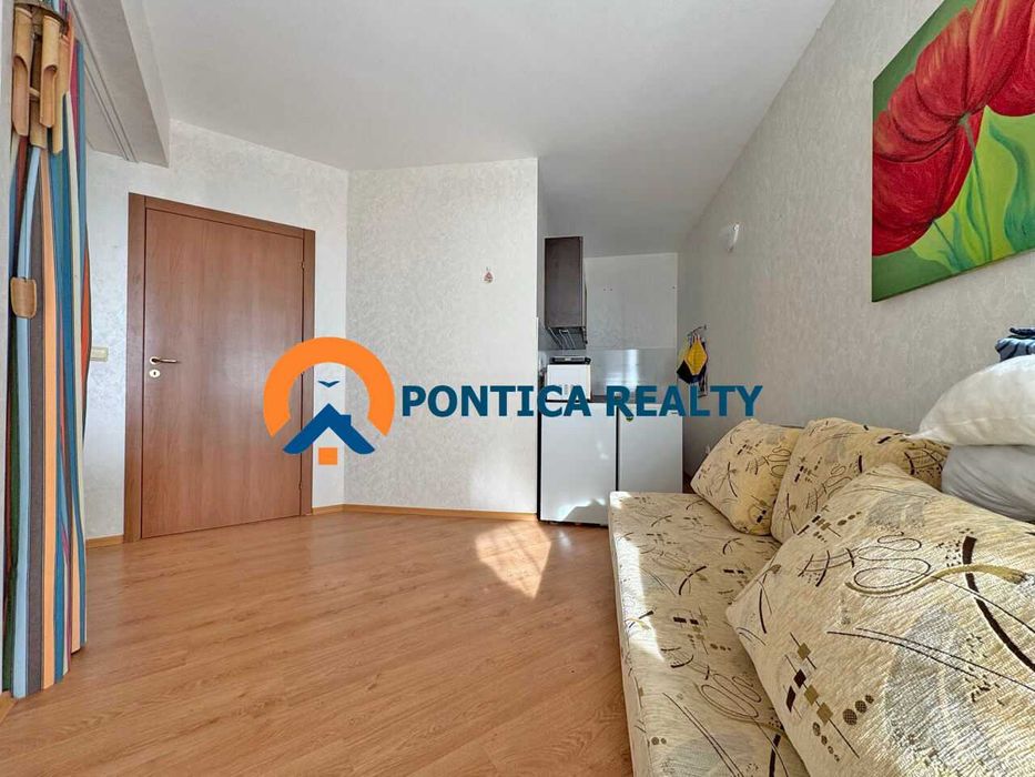 Изгоден двустаен в Равда