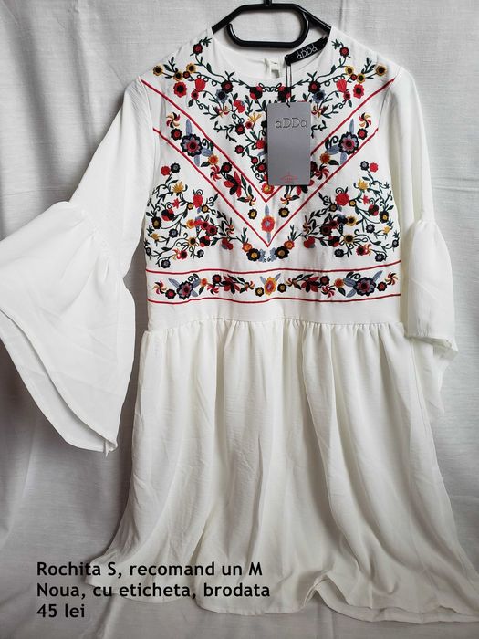 Rochite si bluze de vara