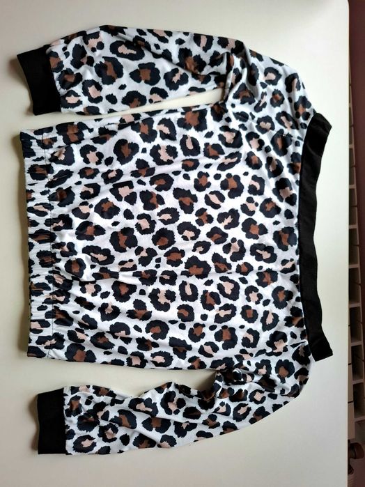 Нови дамски блузи по  10 лв.