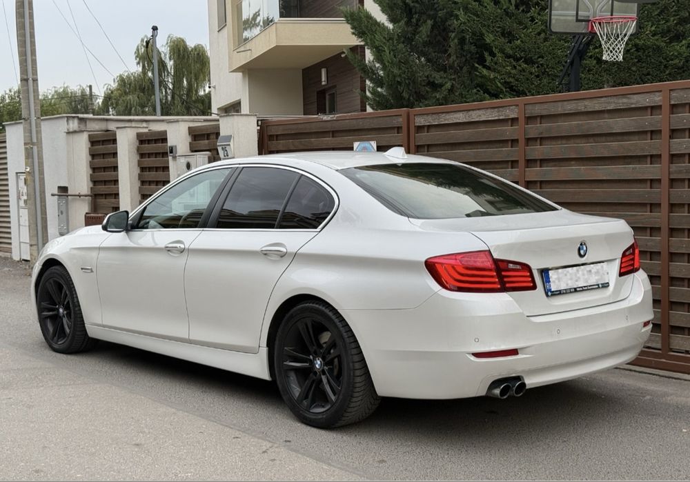 BMW Seria 5 2015 — imagine 17