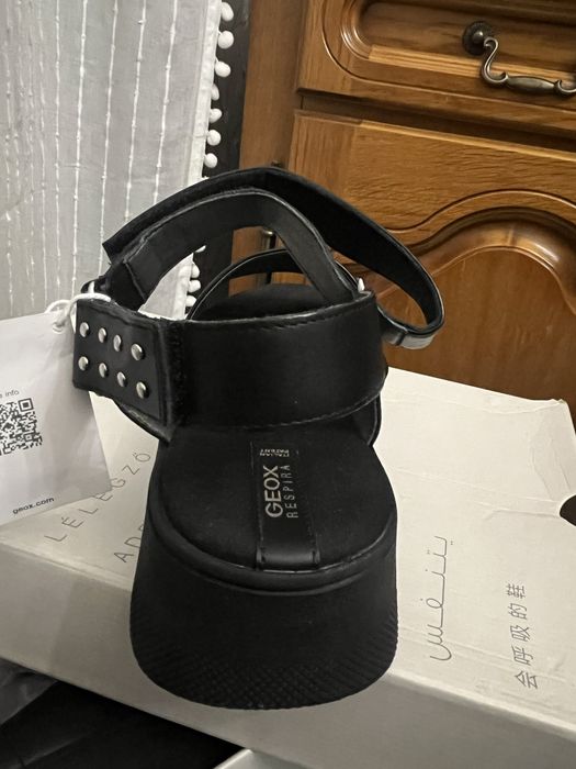 Сандали женские GEOX