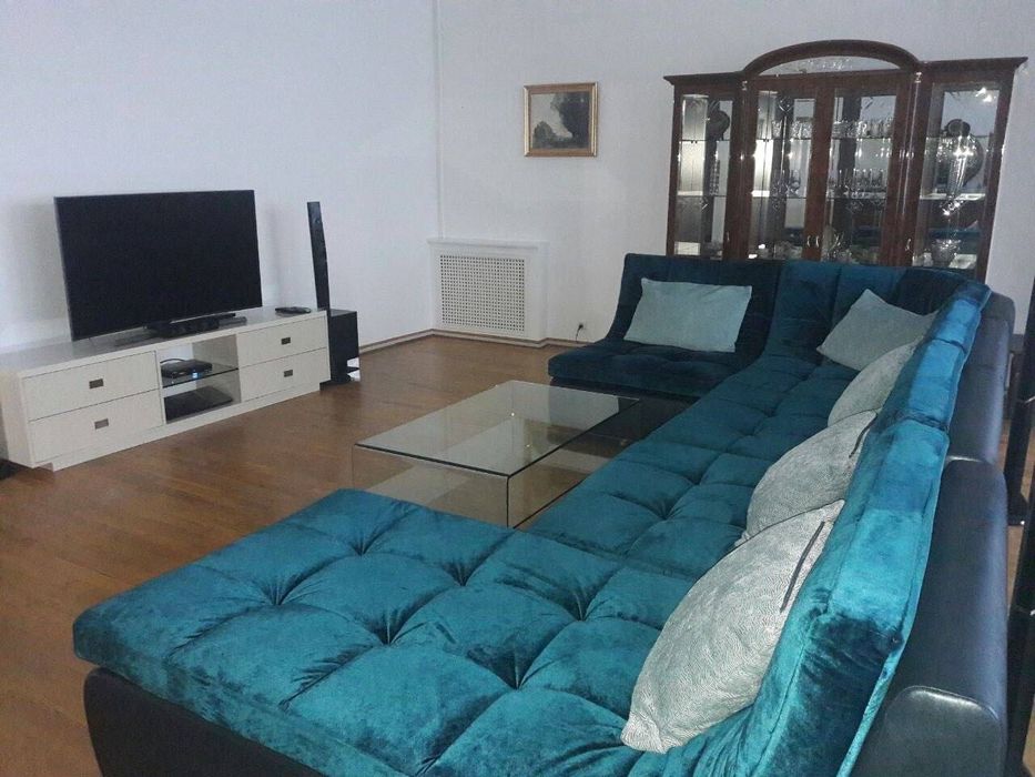 Продается 4 комнатная квартира ремонт ул.Чехова Госпитальный кафе Бон