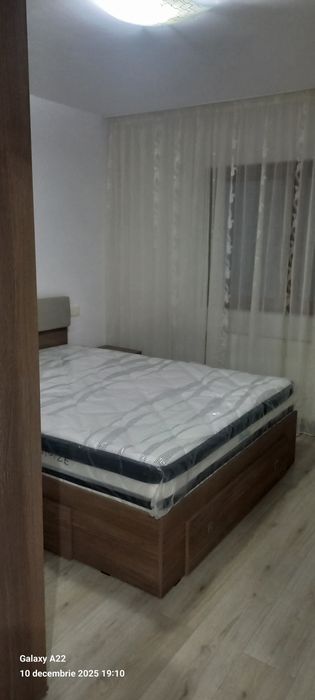 Închiriez apartament zona Bistrița Lac BACĂU