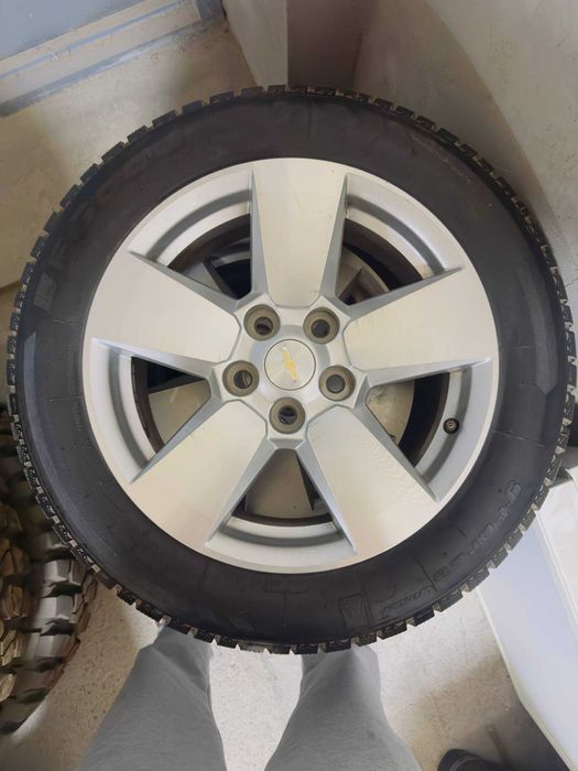 225v 55R 17 malibu balon diskasi bn bir