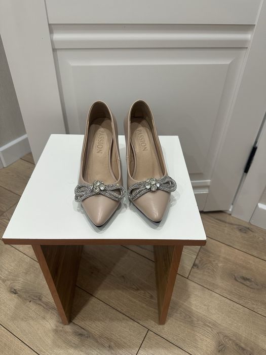 Продам туфли (турция)