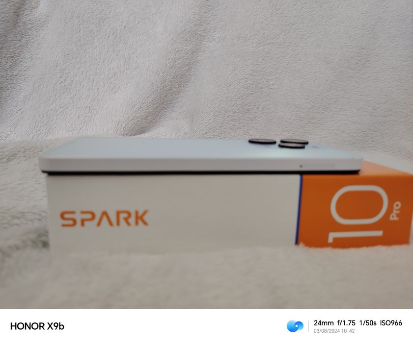 TECNO SPARK 10 pro 8/128GB rom+16GB ram