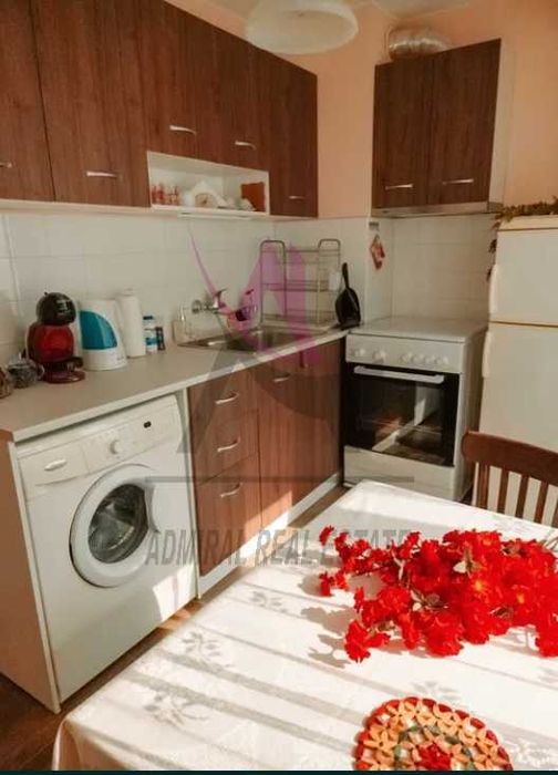 Просторен! Двустаен- Младост 2