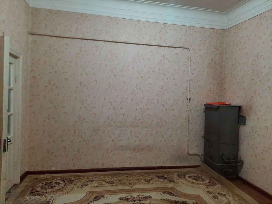 Продаётся квартира в центре Чирчика