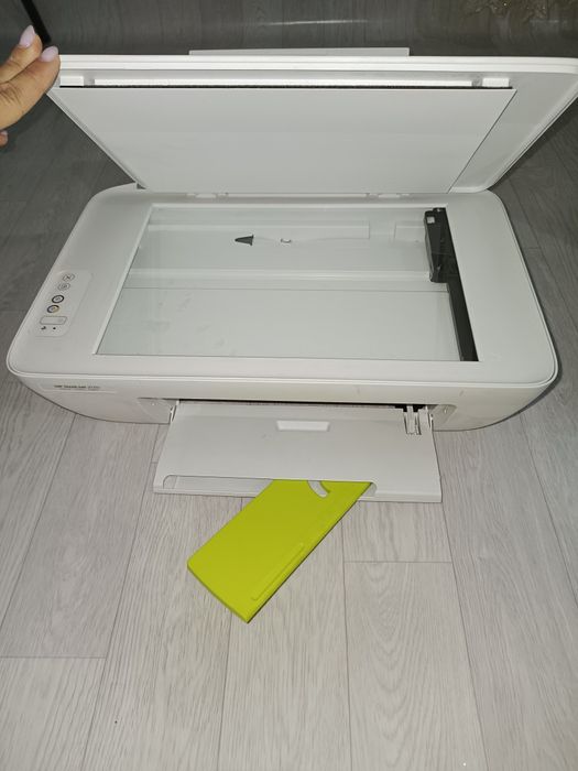 Принтер НР цветной