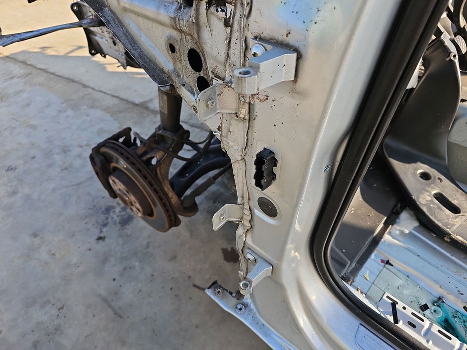 Set balamale usa stanga fata Skoda Superb III (3V3) [Fabr 2015-prezent