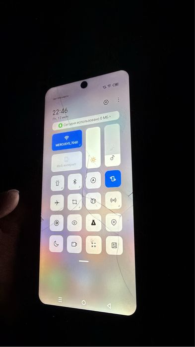 Infinix HOT 30 PLAY