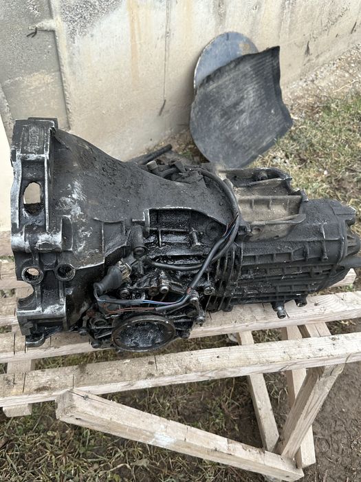 Audi 80 B4 коробка механика!