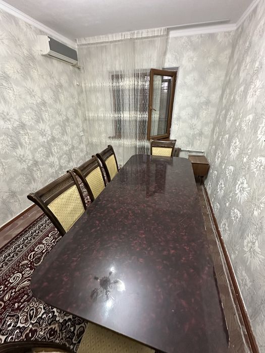 10 кишилик стол - стул комплект сотилади срочно!
