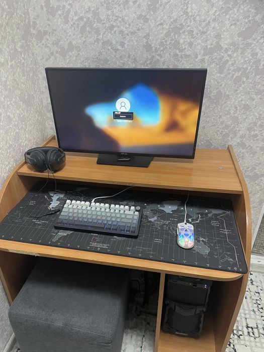 Na stolniy kompyuter srochna sotiladi