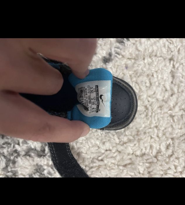 Adidasi Nike air force copii