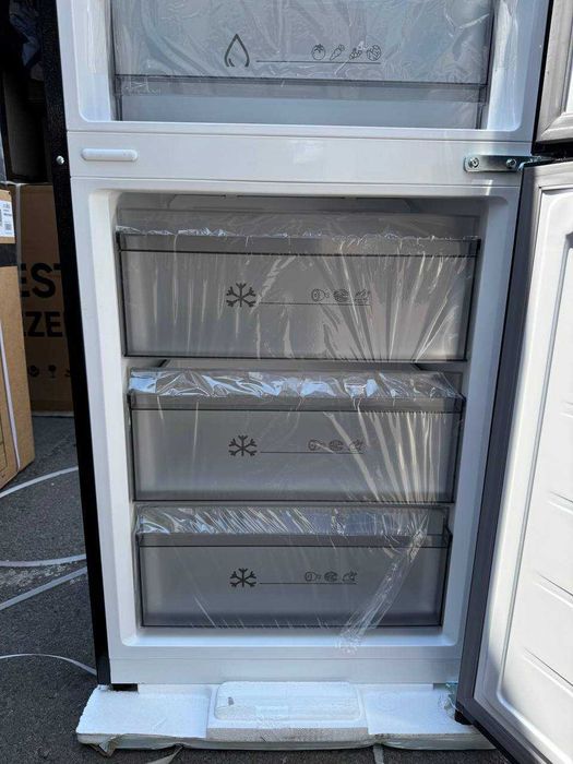 Холодильник Immer NF310M Black Glass Inverter No Frost 310 л